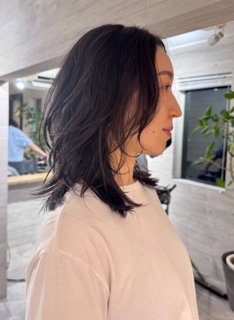 ニュアンシーなミディアムレイヤースタイル！自由が丘の美容室wezer東京髪質改善