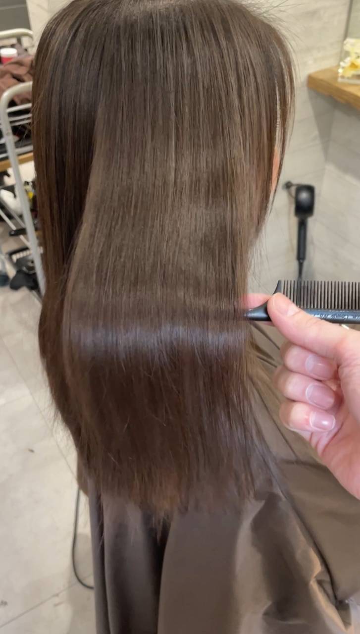 梅雨のうねり・広がり対策に！コスメストレートでナチュラルに扱いやすい髪へ！自由が丘　美容室　ANNDER 東京　髪質改善