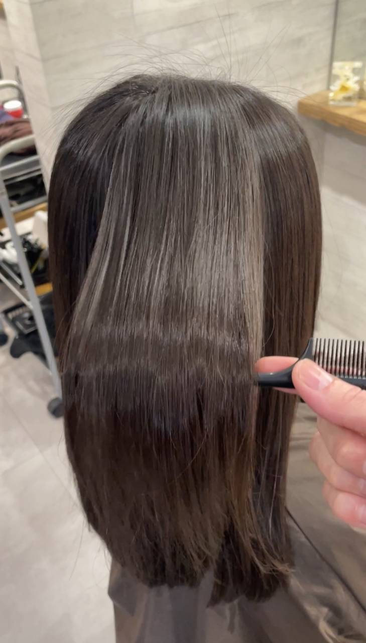 【自由が丘 美容室 ANNDER】梅雨のうねり・広がりに！髪質改善コスメストレートで扱いやすいツヤ髪に！